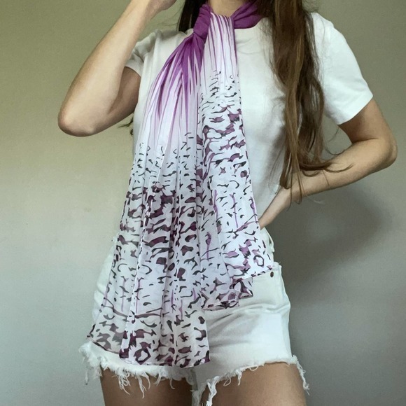 Vintage Ombré Animal Print Purple Satin Neck Scarf - Picture 1 of 2